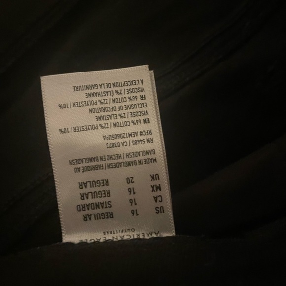 slightly ripped black jeans American Eagle - Picture 2 of 2